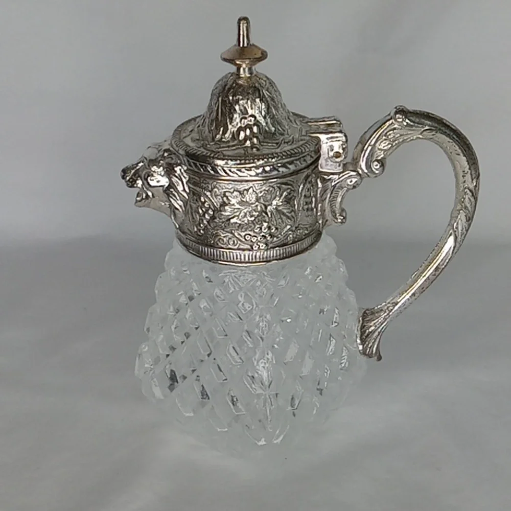 MCM Unique Lion's Head Diamond Cut Glass Syrup Liquid Pouring Creamer Pitcher